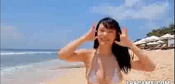  Mizuki Hoshina Beach  non nude